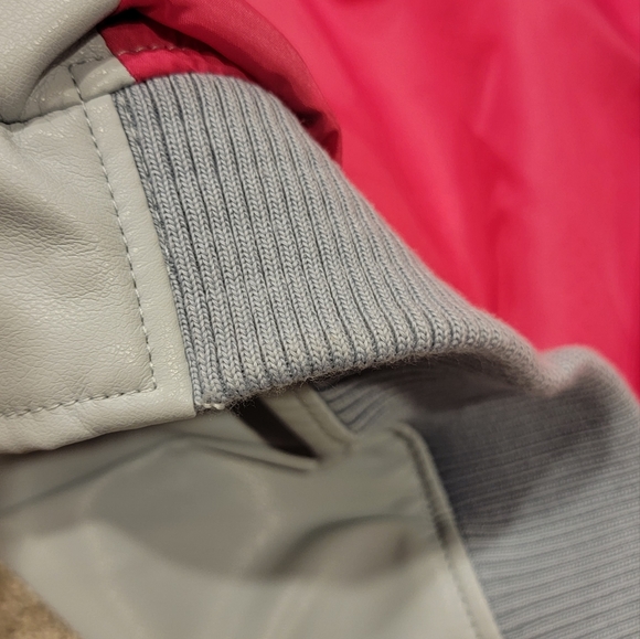 TOPSHOP  NEW  $110 Idol Perforated Faux Leather Bomber Jacket in Blue in size 4 - Picture 6 of 12